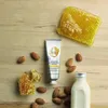 The Body Shop Mandelmilch & Honig Handcreme 30ml Produktbild-Vorschau 3
