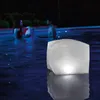 Intex Cube Flottant avec Éclairage LED 23 x 23 cm Voir les images du produit 10