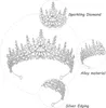 Silberne Krone, Tiara aus klarem Diamantkristall, elegantes Produktbild-Vorschau 3
