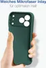 A hand holding a dark green phone case. Produktbild-Vorschau