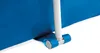 A close-up view of the bottom corner of a blue pool liner, showing a white support pole and a silver roller mechanism with blue straps. Produktbild-Vorschau