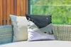 MuchoWow® Outdoor Kissen - Illustration mit Pinguinen, die Produktbild-Vorschau 3