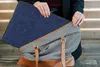 MuchoWow® Laptop Hülle 17 Zoll Laptoptasche Leder - Textur Produktbild-Vorschau 7
