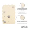 A wooden climbing wall with climbing holds, accompanied by descriptive text and close-up images of the wood grain. Voir les images du produit