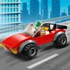 LEGO® City 60392 Poursuite en voiture avec moto de police Voir les images du produit 16