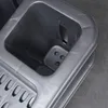 A close-up view of a gray plastic drainer basket. Anteprima dell’immagine prodotto