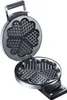 An open waffle maker with heart-shaped molds. Náhľad obrázku produktu