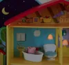 Prasátko Peppa Domeček se zvuky a světly + figurky. Náhled obrázku produktu 5