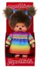 Fille en robe arc-en-ciel | Poupée Monchhichi de 20 cm | Voir les images du produit 5
