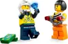 LEGO City Poursuite avec la voiture de police et la voiture Voir les images du produit 18