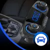 A car's center console with a Bluetooth FM transmitter plugged in. Anteprima dell’immagine prodotto
