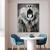 MuchoWow® Poster Tierprofil gähnender Löwe in schwarz und Produktbild-Vorschau 5