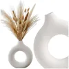 Designová váza, bílá, kulatá, moderní, do interiéru Náhled obrázku produktu 2