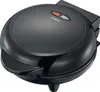 A black waffle maker is shown from a slightly elevated angle against a white background. Náhled obrázku produktu