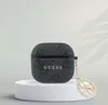Etui Guess 4G Strass Charm Do Airpods 4 Czarny Voir les images du produit 3