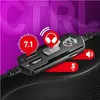 A close-up of a gaming headset's in-line remote control with feature callouts. Anteprima dell’immagine prodotto