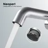 Close-up of a faucet aerator with water flowing out, and a detailed inset of the aerator itself. Podgląd zdjęcia produktu