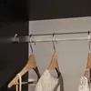 Armoire 'Nesbyen' avec barre de penderie noir Voir les images du produit 8