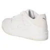 A side view of a white Puma sneaker. Anteprima dell’immagine prodotto
