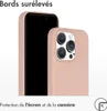 Accezz Liquid Silicone Backcover pour l'Apple iPhone 15 Pro Voir les images du produit 3