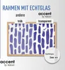 A framed picture with a blue and white abstract pattern, presented with marketing text and icons. Produktbild-Vorschau