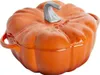 A Staub pumpkin cast iron pot in cinnamon color. Produktbild-Vorschau