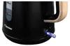Close-up of the base of a black electric kettle with a wood-effect handle and a blue indicator light. Anteprima dell’immagine prodotto
