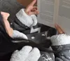 HOMELEVEL Sherpa Decke mit Ärmeln - 200x150cm Kuscheldecke Produktbild-Vorschau 3