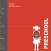 A size chart showing a child's height with recommended backpack sizes for different age groups. Voir les images du produit