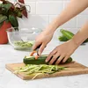 OXO Good Grips Schäler / Peeler mit Julienne-Funktion Produktbild-Vorschau 2