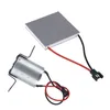 A thermoelectric cooler (TEC) module and a small DC motor are shown on a white background. Voir les images du produit