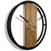 Horloge murale grande sans tic-tac LOFT OVAL métal noir 3D Voir les images du produit 1
