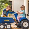 FALK Trattore a pedali New Holland T8 con escavatore e Anteprima dell’immagine prodotto 12