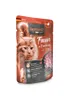 A pouch of Leonardo cat food with pheasant and cranberries. Produktbild-Vorschau