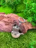 Onwomania - Dinosaure Triceratops dans un oeuf - Porte-clés Voir les images du produit 4