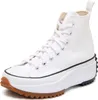A single white Converse Run Star Hike Hi sneaker is shown against a white background. Anteprima dell’immagine prodotto