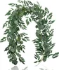 A close-up view of a green artificial plant garland. Náhľad obrázku produktu