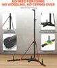 A free-standing punching bag stand with various features highlighted by text and inset images. Anteprima dell’immagine prodotto