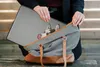 MuchoWow® Laptop Hülle 14 ZollHusky - Tier - Lecken Produktbild-Vorschau 6