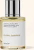 A close-up shot of a perfume bottle with a white label detailing the scent notes and brand name. Anteprima dell’immagine prodotto