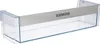 A clear plastic refrigerator shelf with a silver metal strip across the front. The Siemens logo is printed on the metal strip. Produktbild-Vorschau