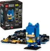A LEGO BrickHeadz Batman 8-in-1 set is shown, with the box on the left and a built figure and scattered bricks on the right. Anteprima dell’immagine prodotto