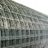A close-up, rolled-up view of galvanized wire mesh. Produktbild-Vorschau
