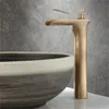 Rubinetto da Lavabo Rea Laguna Antique Brush Gold High Anteprima dell’immagine prodotto 4