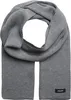 A gray knitted scarf is laid out flat against a white background. Anteprima dell’immagine prodotto