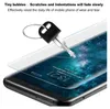A key is shown scratching a phone screen protector to demonstrate its scratch resistance. Produktbild-Vorschau