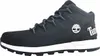 A side view of a black Timberland Sprint Trekker Mid shoe against a white background. Voir les images du produit