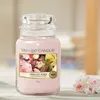 'YANKEE CANDLE Fresh Cut Roses', Large Jar (623g) Produktbild-Vorschau 7