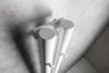 Sapho PILON Badheizkörper 122x1800mm, mit 2 Haken, Weiß Produktbild-Vorschau 3