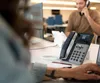 HP Poly Edge E300 - VoIP-Telefon mit Produktbild-Vorschau 6